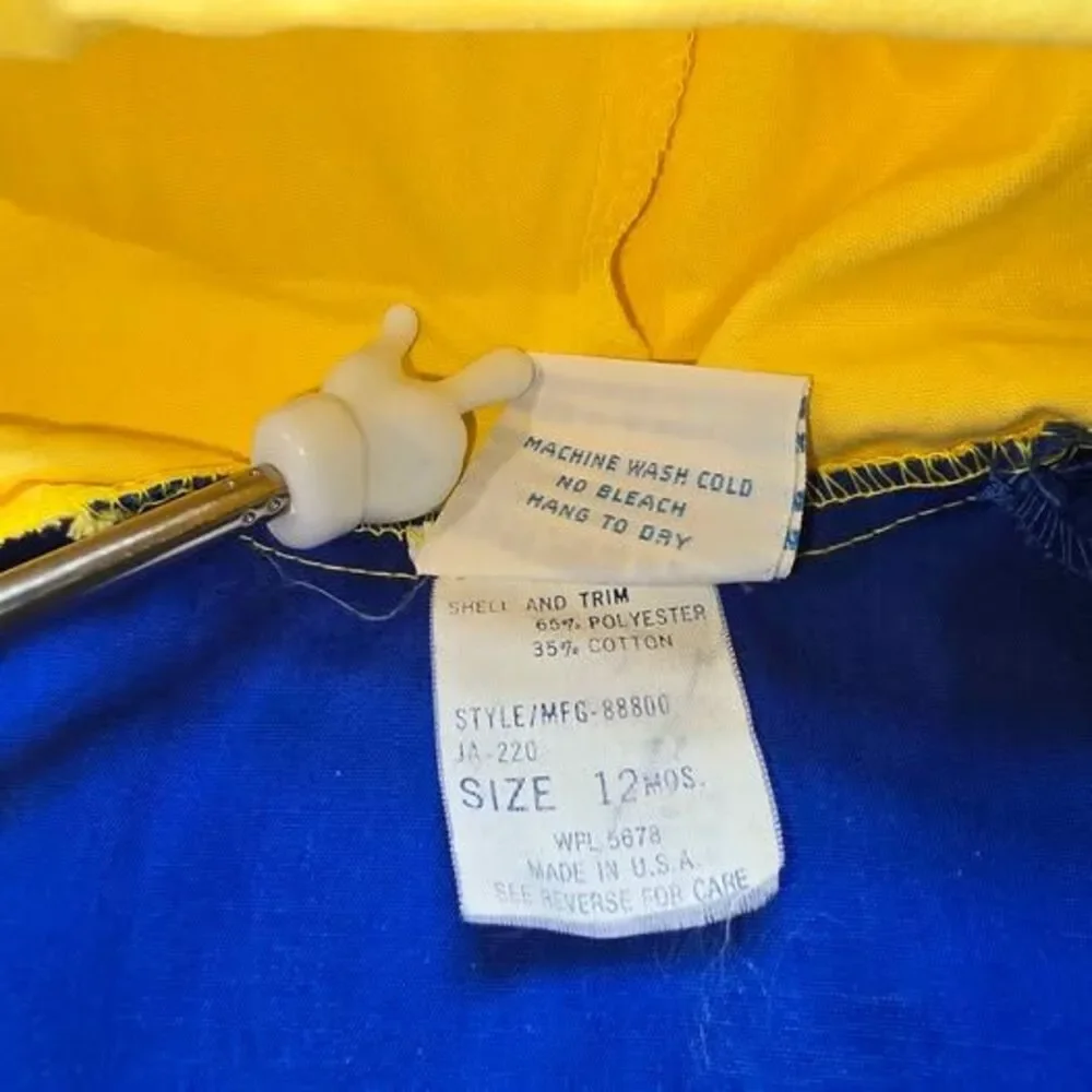 Vintage fisher price hooded jacket size 12 months zip kids toddler old school
